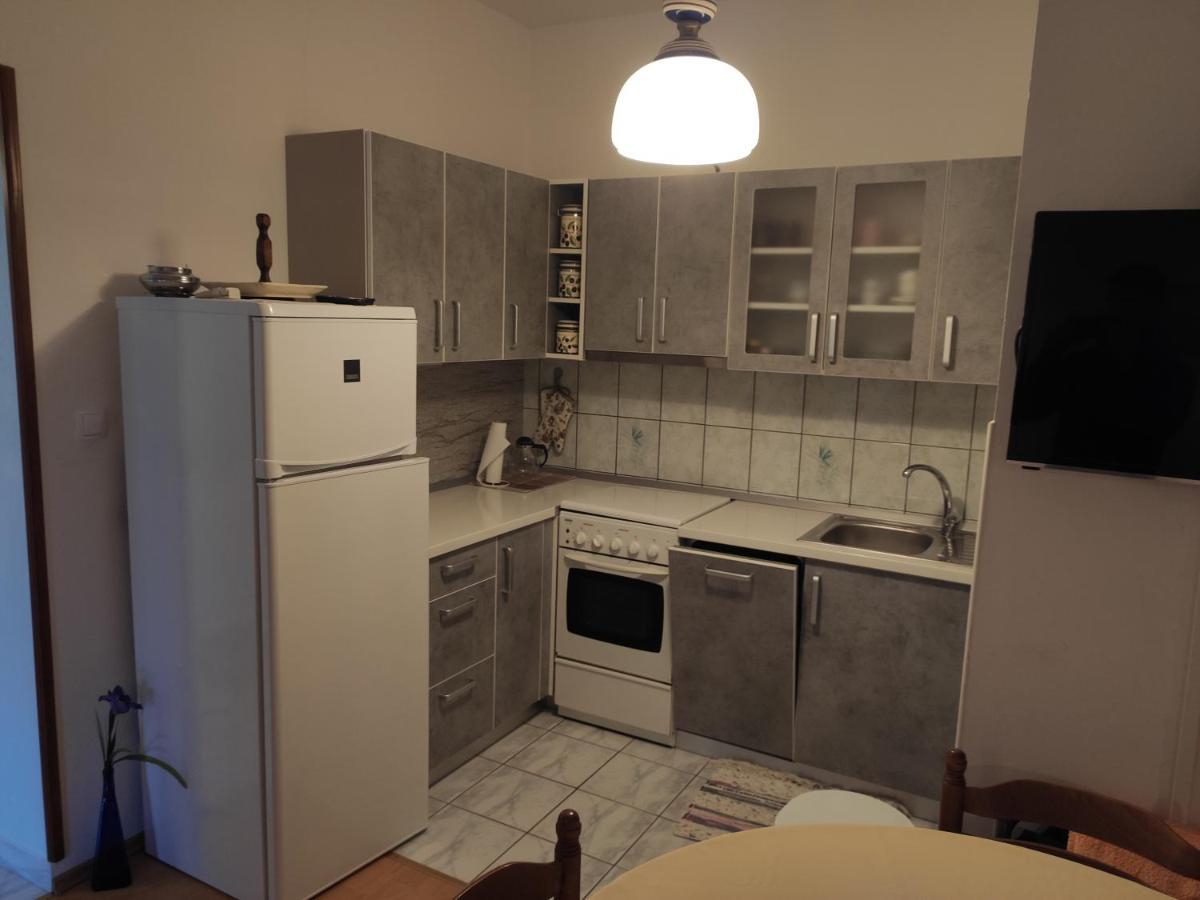 Apartments Stivic ปิเนซิตซี ภายนอก รูปภาพ