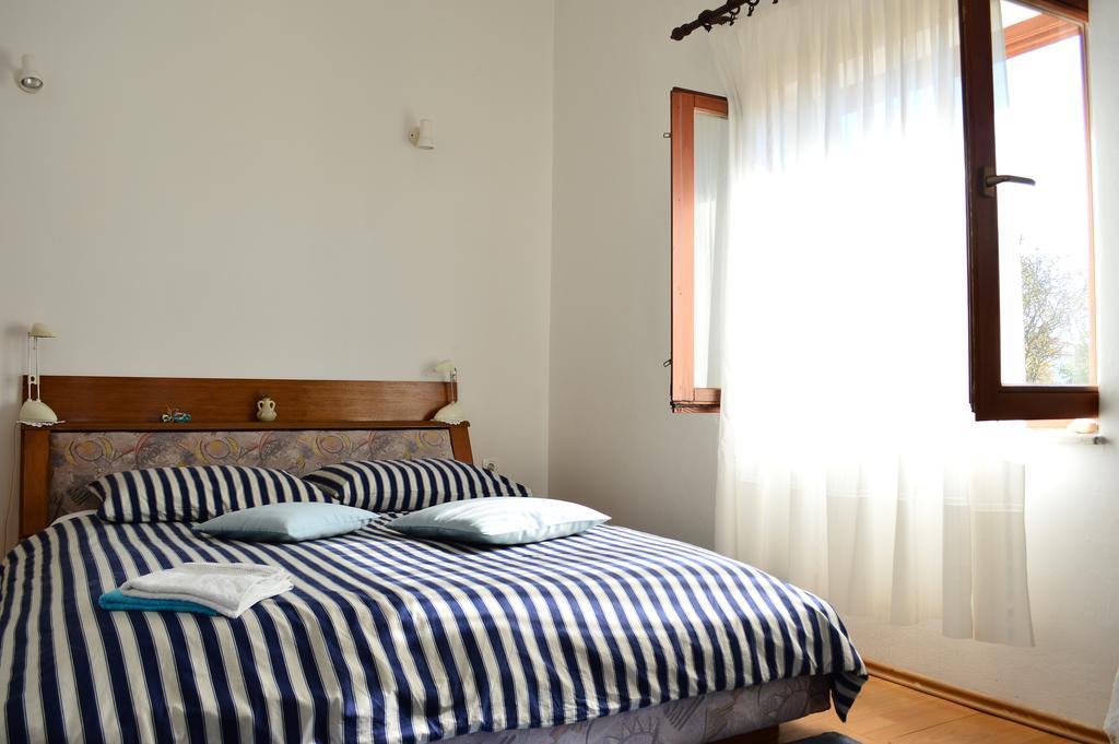 Apartments Stivic ปิเนซิตซี ภายนอก รูปภาพ